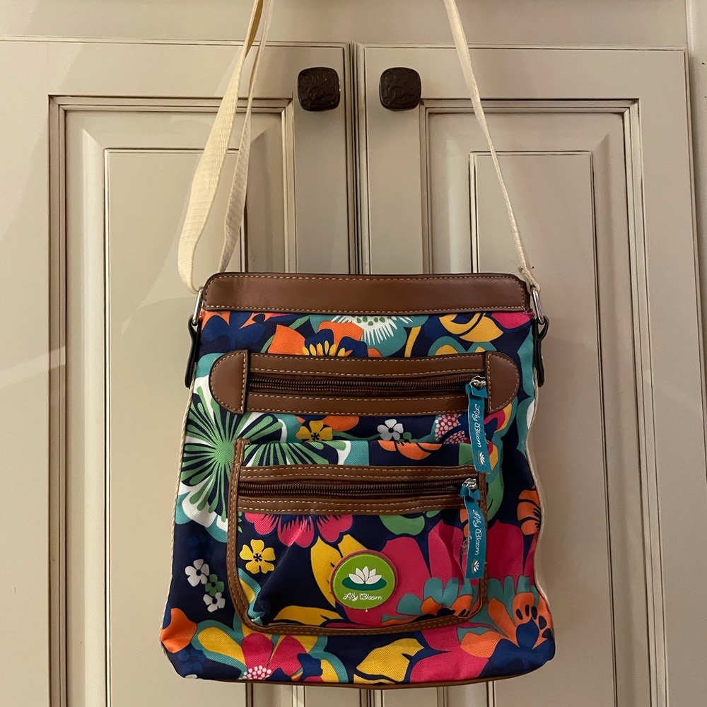 Crossbody purse